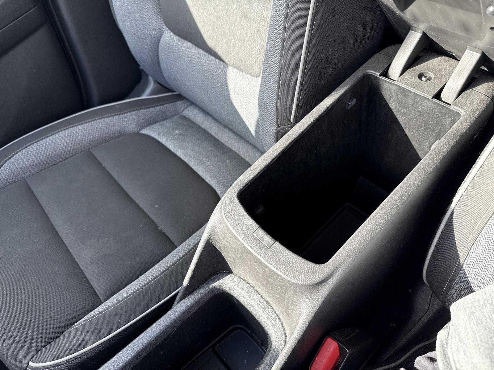 Used 2024 Mosaic Black Metallic Chevrolet LT image 17