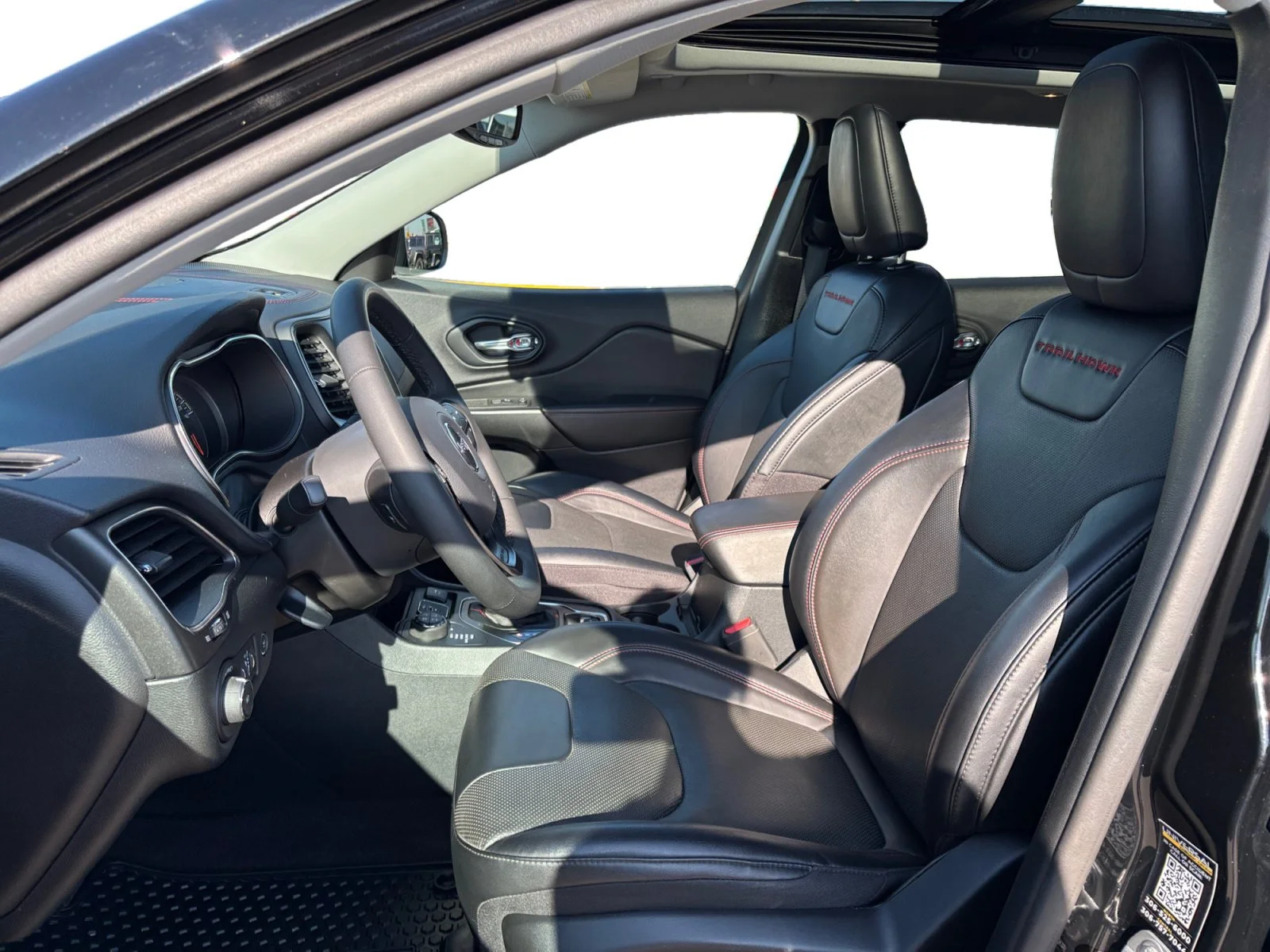 Certified Used 2022 Black Jeep Trailhawk Elite image 10