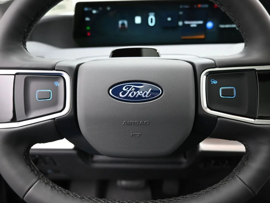 New 2026 Agate Black Metallic Ford Active image 13