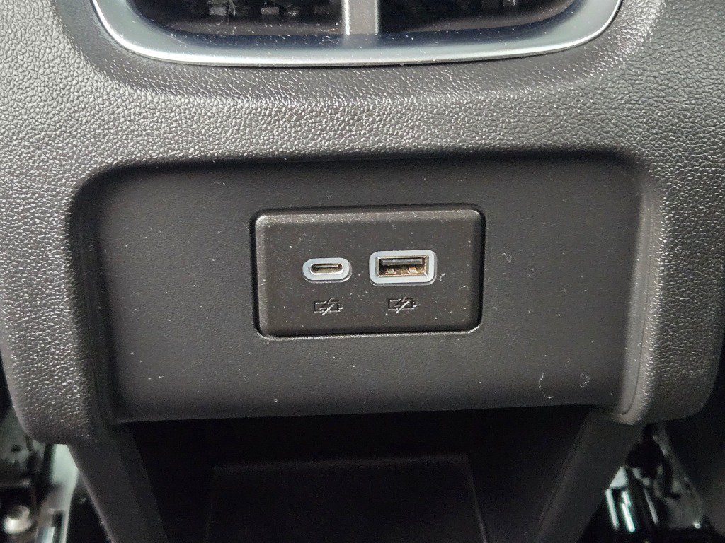 2023 Chevrolet Blazer 2LT - Photo 18