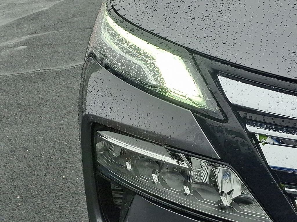 Certified Used 2025 Gray Nissan Platinum image 10