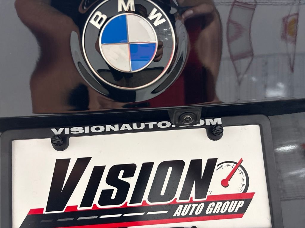 Used 2024 Black BMW xDrive30i image 41