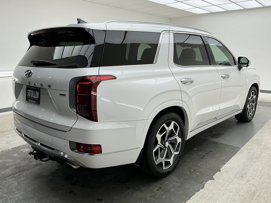 Used 2022 Hyper White Hyundai Calligraphy image 4