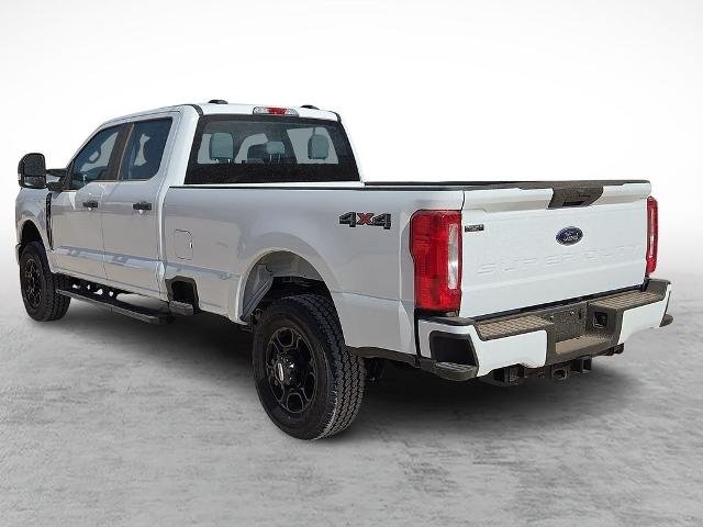 New 2026 Oxford White Ford F-350® XL image 32