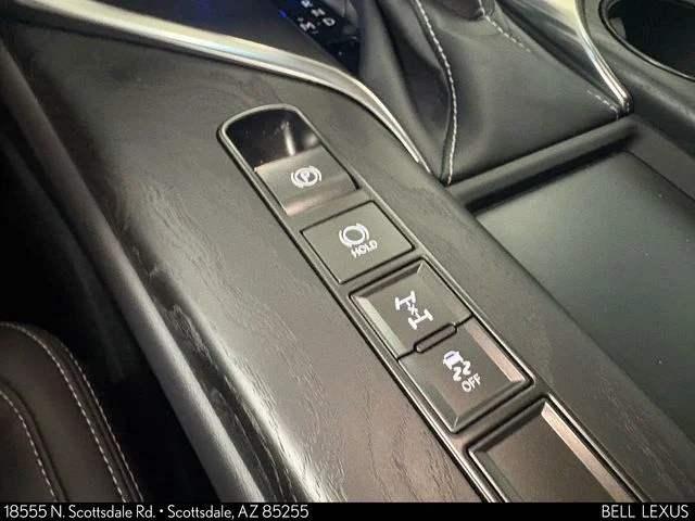 Used 2024 Silver Lexus 600 Premium image 29