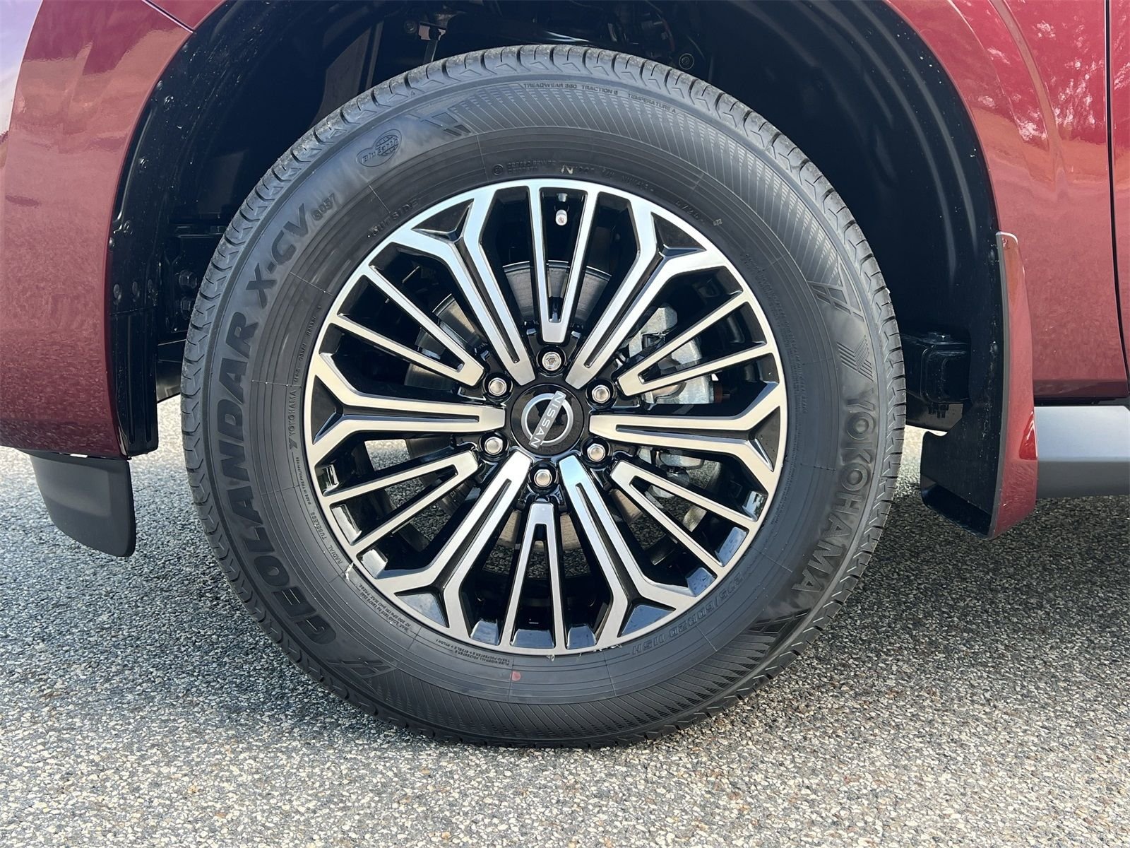 2025 Nissan Armada SL - Photo 37