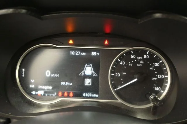Used 2025 Gray Nissan 1.6 SR image 20