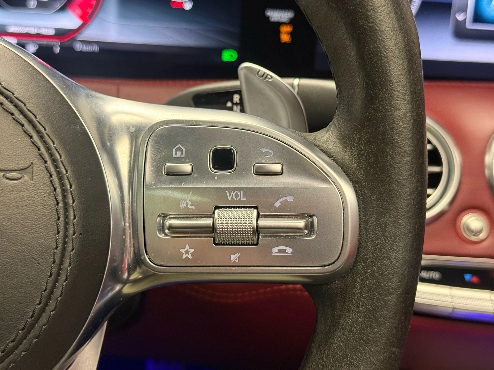 2020 Mercedes-Benz S-Class AMG S 63 - Photo 13