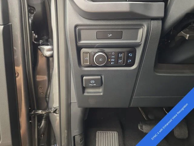 New 2026 Carbonized Gray Metallic Ford XLT image 39