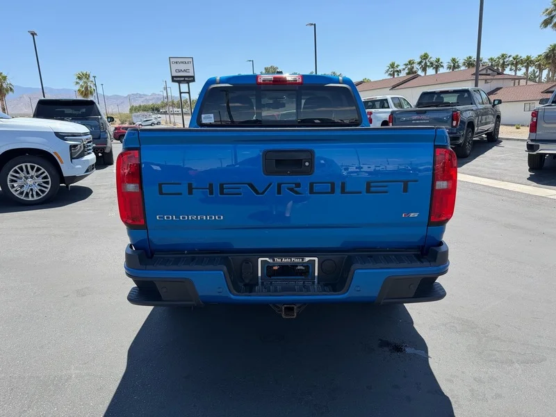 Used 2021 BRIGHT BLUE METALLIC Chevrolet 4WD Z71 image 4