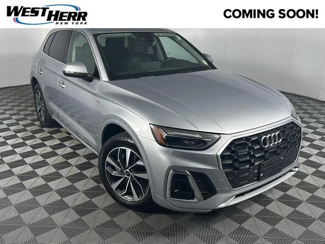 2023 Audi Q5 S line Premium Plus