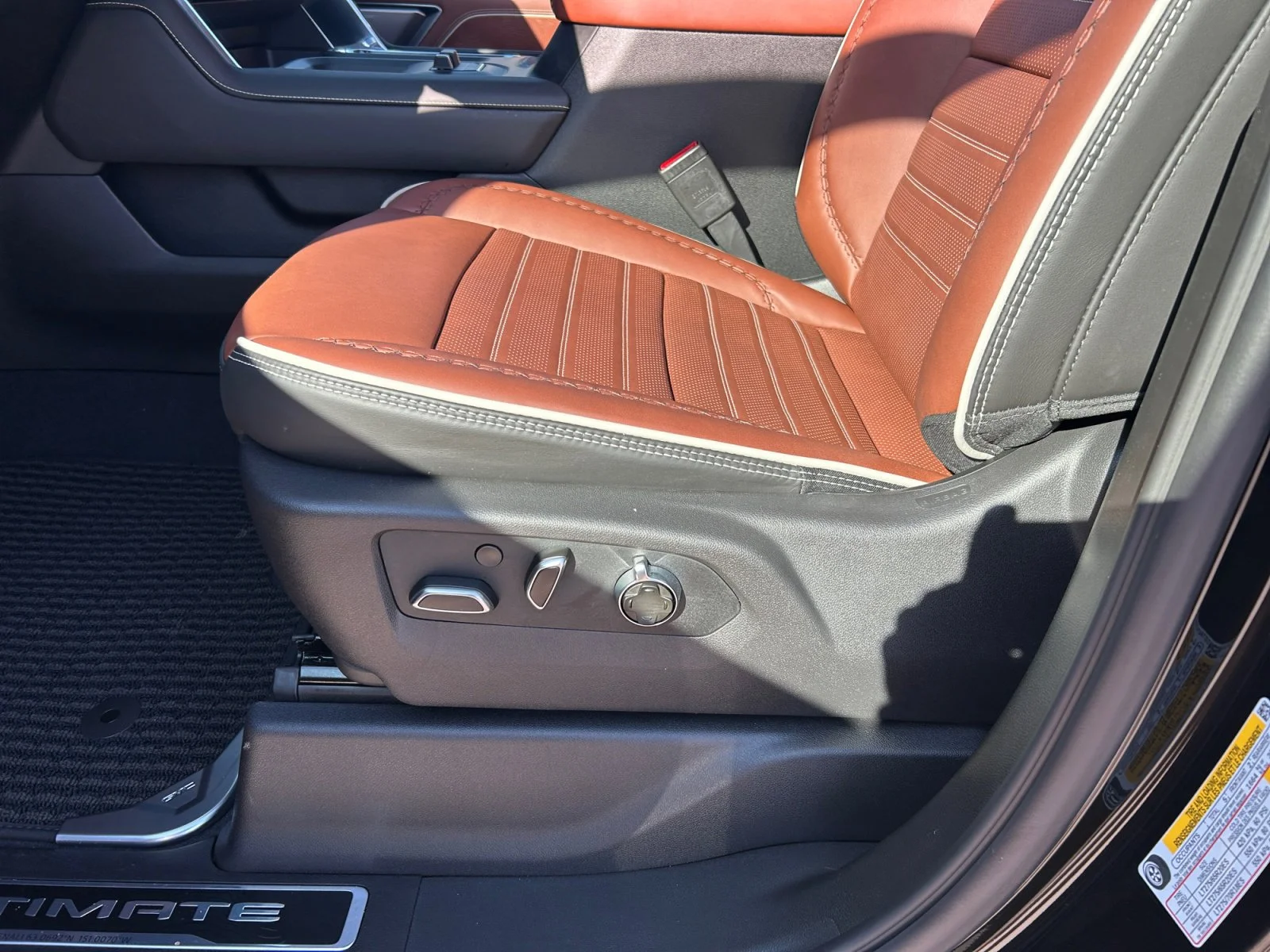 New 2026 Onyx Black GMC Denali Ultimate image 15