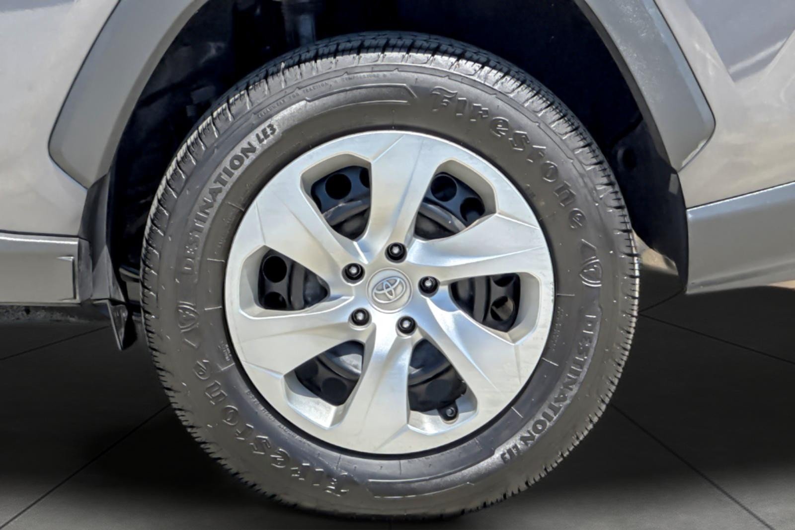 Used 2021 MAGNETIC GRAY Toyota LE image 24