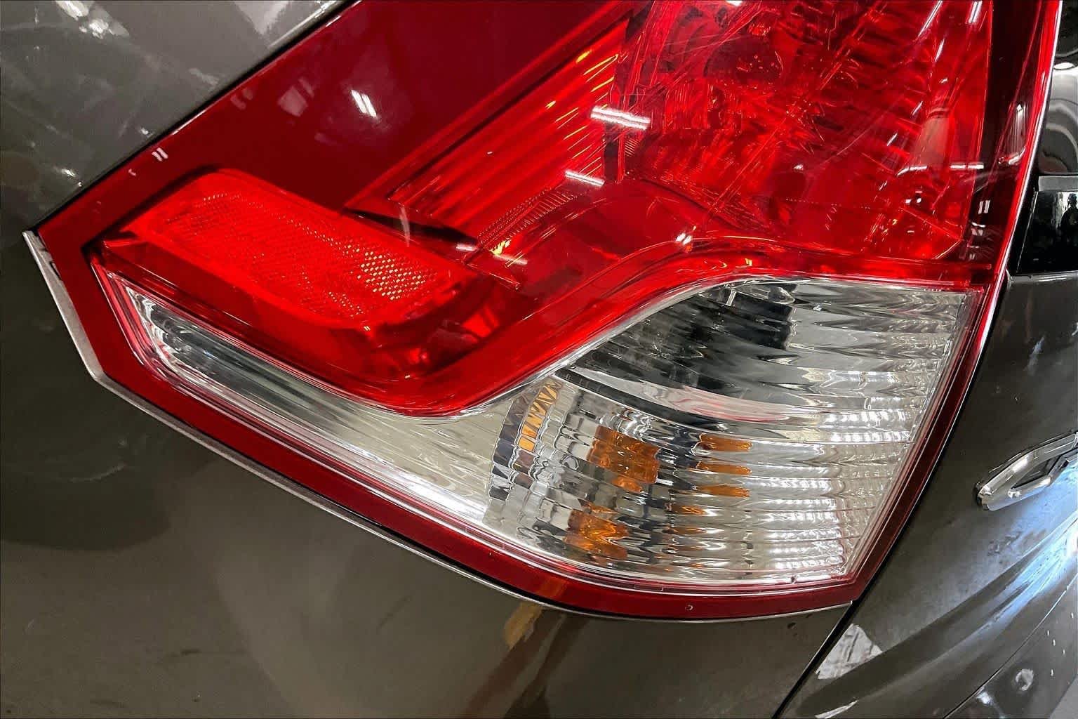 Used 2014 Urban Titanium Metallic Honda EX image 29