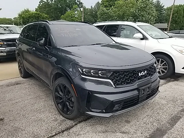 Certified Used 2023 Gray Kia SX image 1