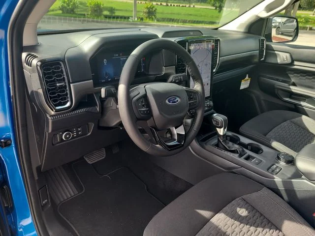 New 2026 Blue Metallic Ford XLT image 18