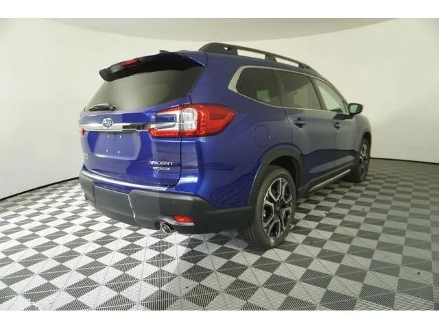 New 2026 SAPPHIRE BLUE PEARL Subaru Limited 7-Passenger image 7