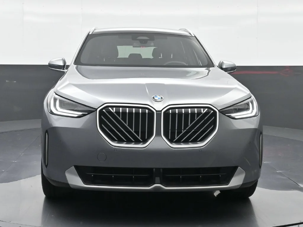 2026 BMW X3 30 - Photo 15