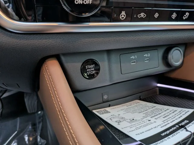 New 2026 Obsidian Green Pearl Nissan Platinum image 22