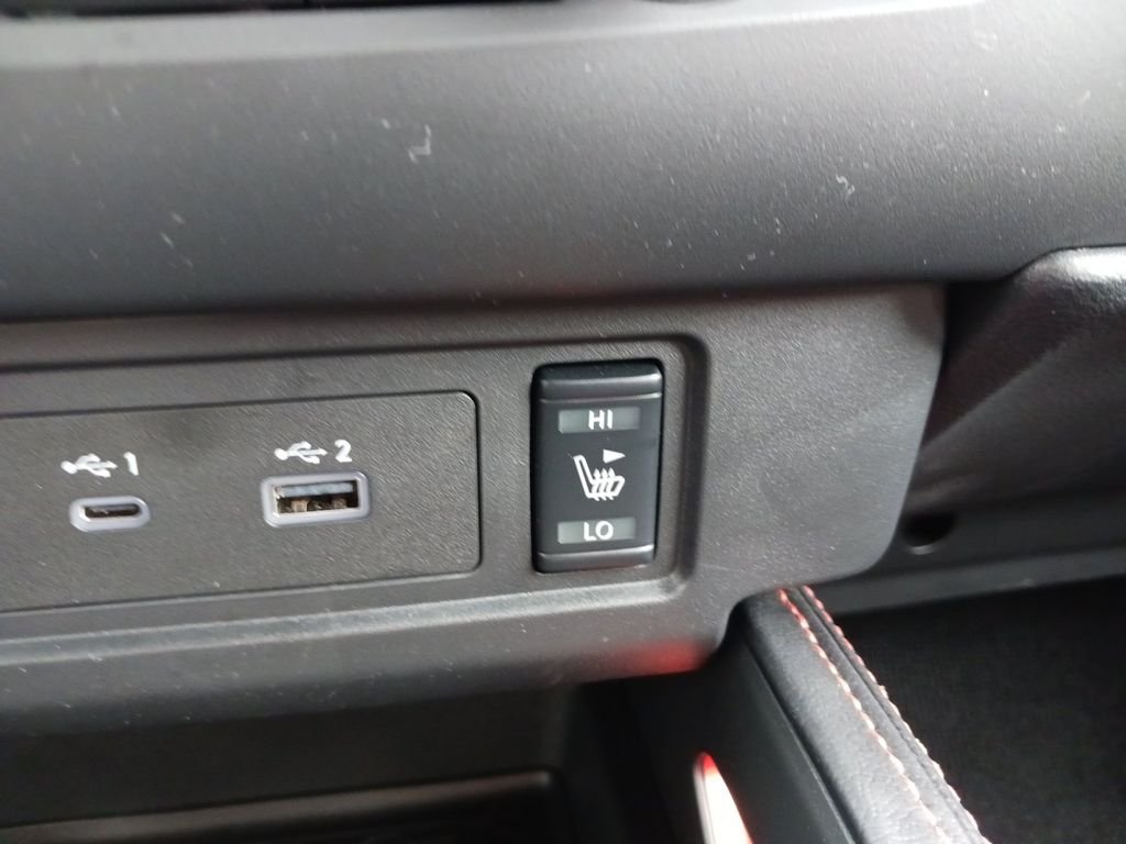 Used 2026 Green Nissan PRO-X image 26