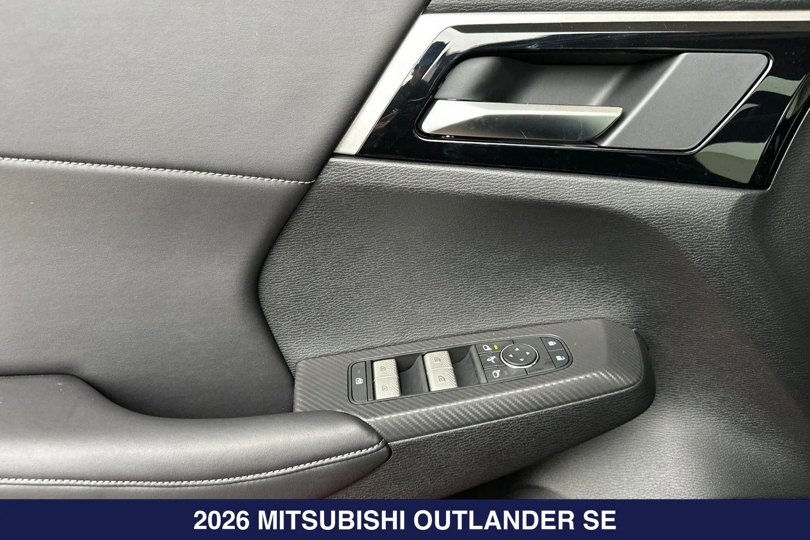 2026 Mitsubishi Outlander SE - Photo 11