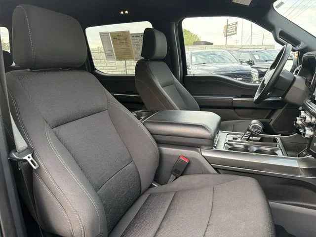 Used 2023 Black Ford XLT image 24