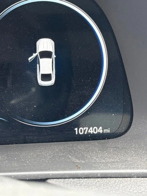 Used 2021 Gray Hyundai SEL Plus image 1