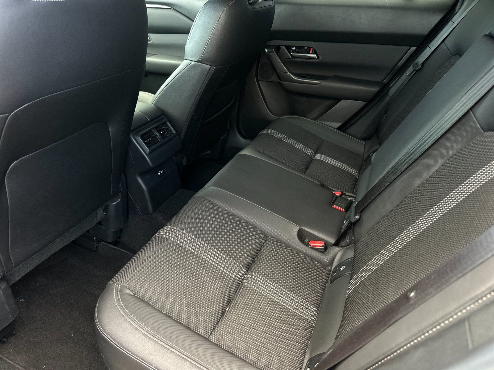 Used 2025 Jet Black Mica Mazda 2.5 S Preferred Package image 11