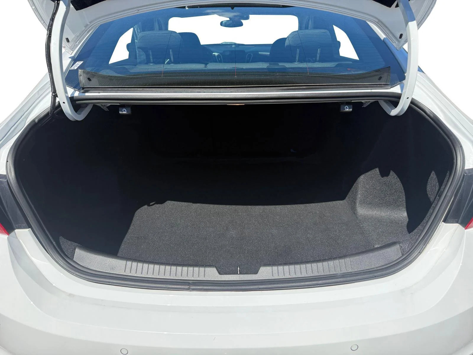 Used 2023 Summit White Chevrolet LS image 18
