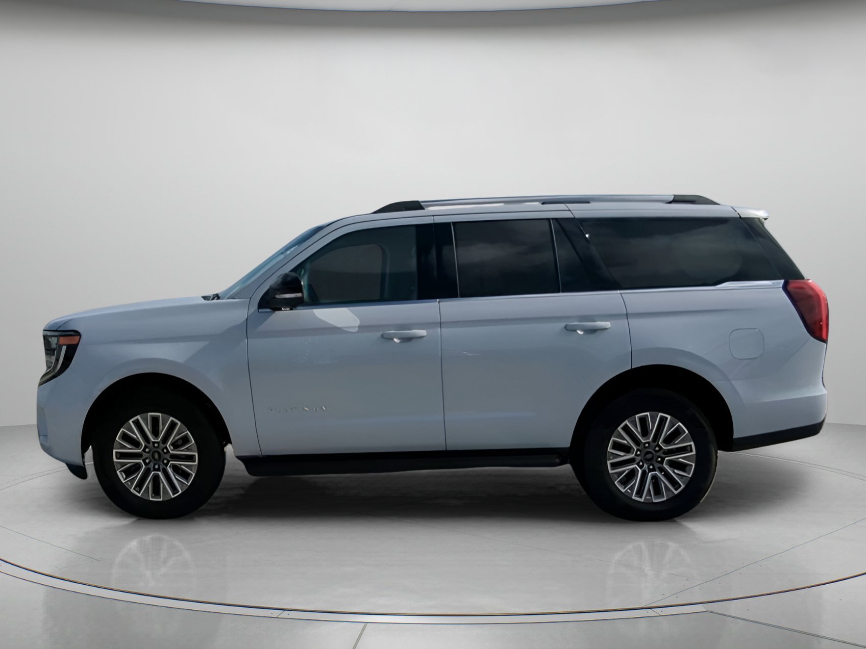 New 2026 Space Silver Metallic Ford Platinum® image 13