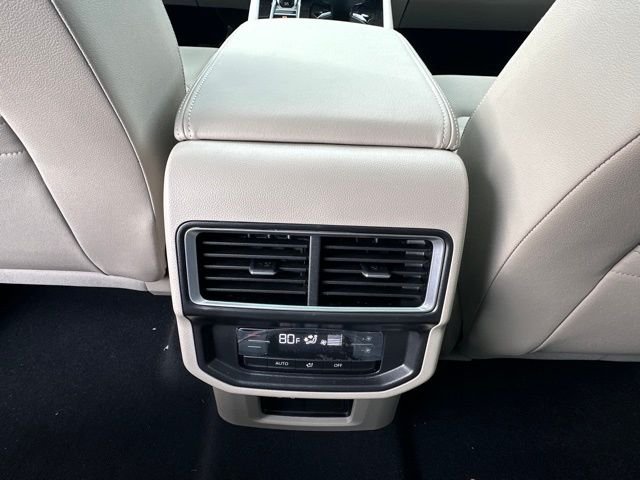 2026 Volkswagen Atlas SE w/Tech - Photo 31
