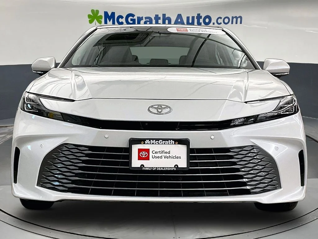 Certified Used 2025 Beige Toyota XLE image 5