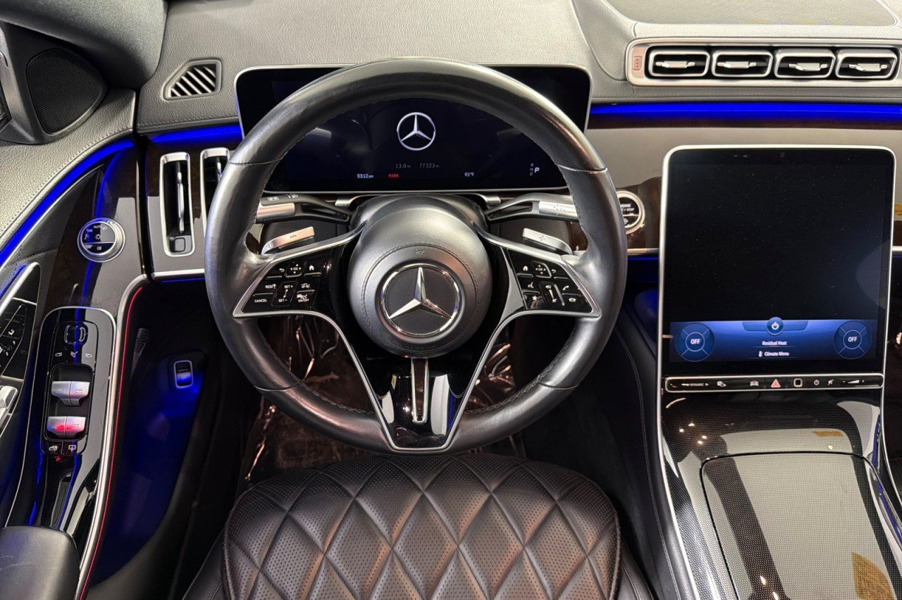 Used 2022 Black Mercedes-Benz S 580 image 13