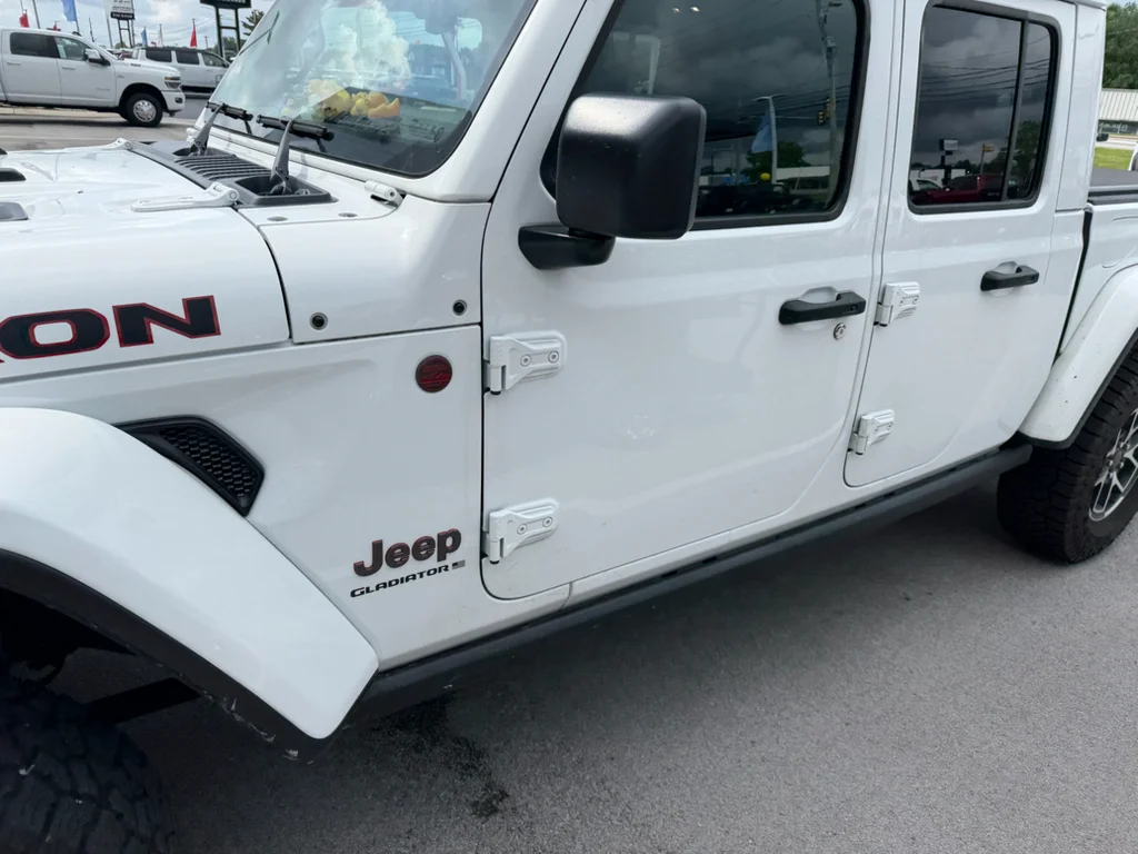 Used 2024 White Jeep Rubicon X image 3