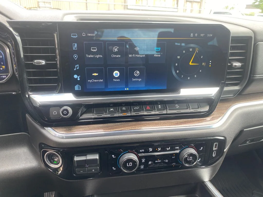 Used 2024 White Chevrolet LT Trail Boss image 23