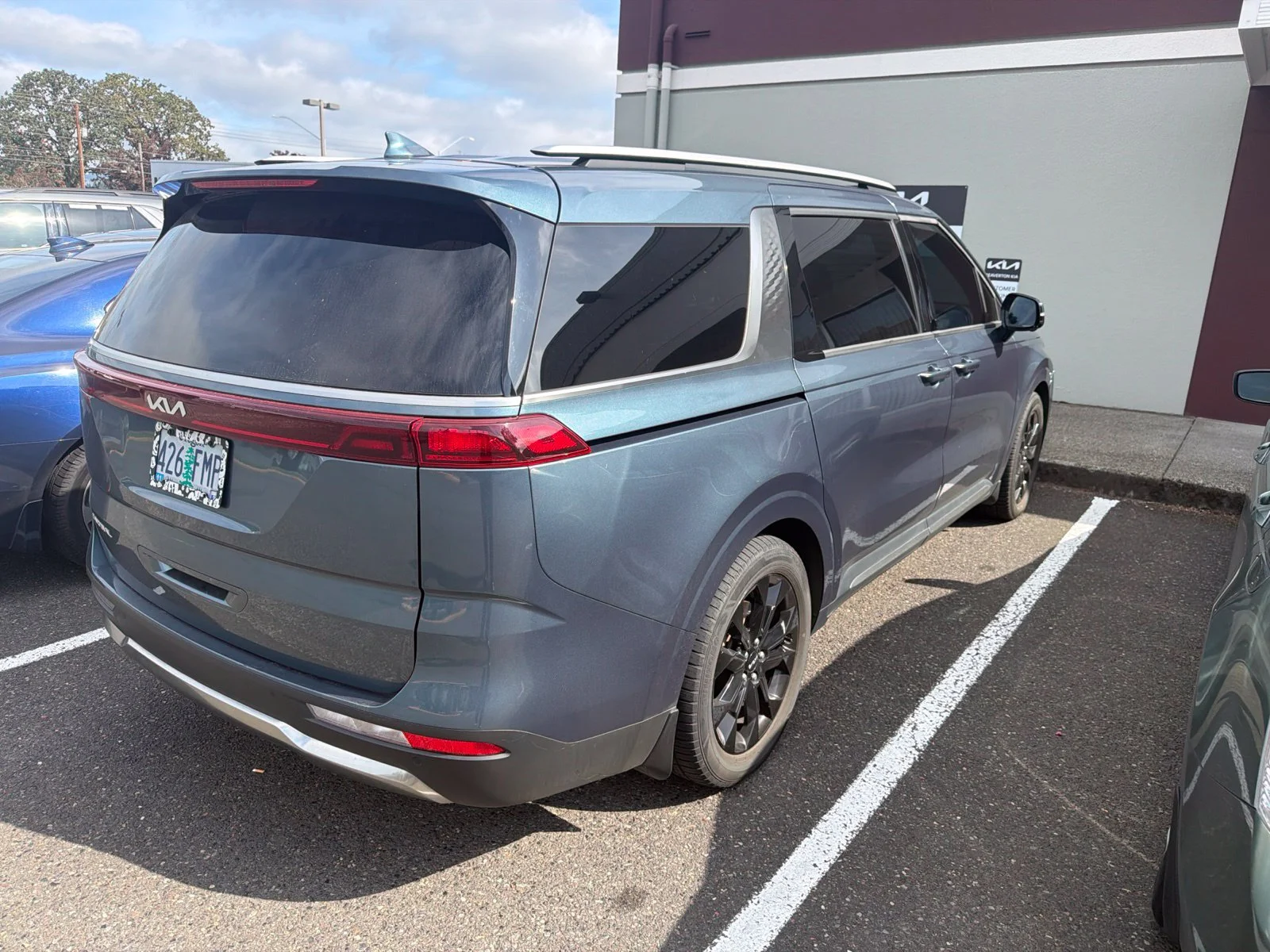 Used 2024 Blue Kia SX image 3