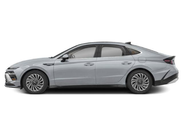 New 2026 Aero Silver Hyundai Limited image 3