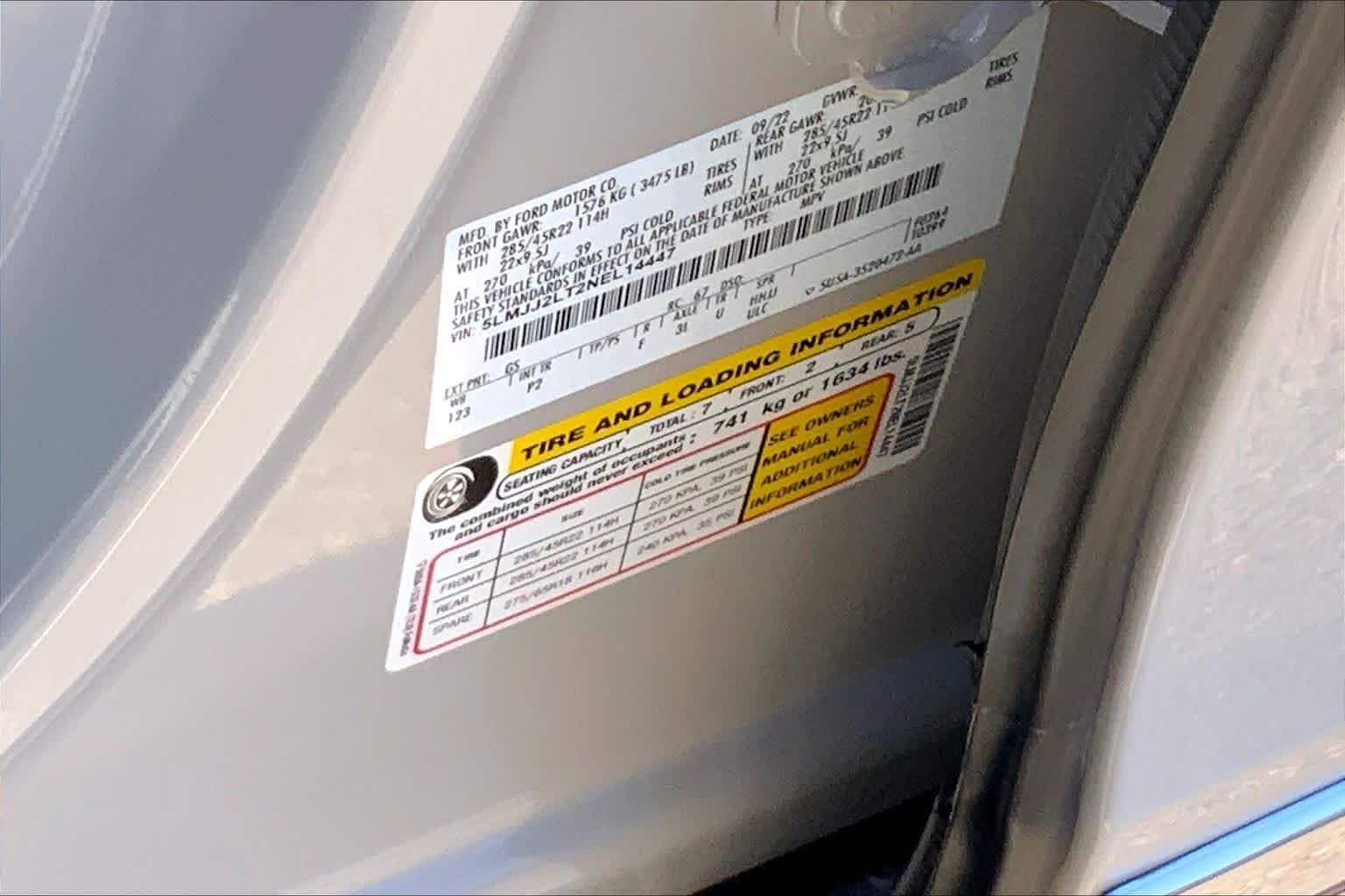Certified Used 2022 Ceramic Pearl Metallic Tri-Coat Lincoln Reserve image 37