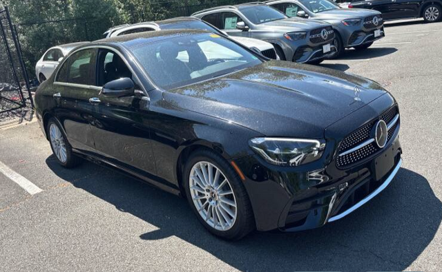 2022 Mercedes-Benz E-Class E350 4MATIC's photo