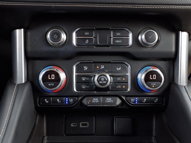 2021 GMC Yukon XL SLT - Photo 21