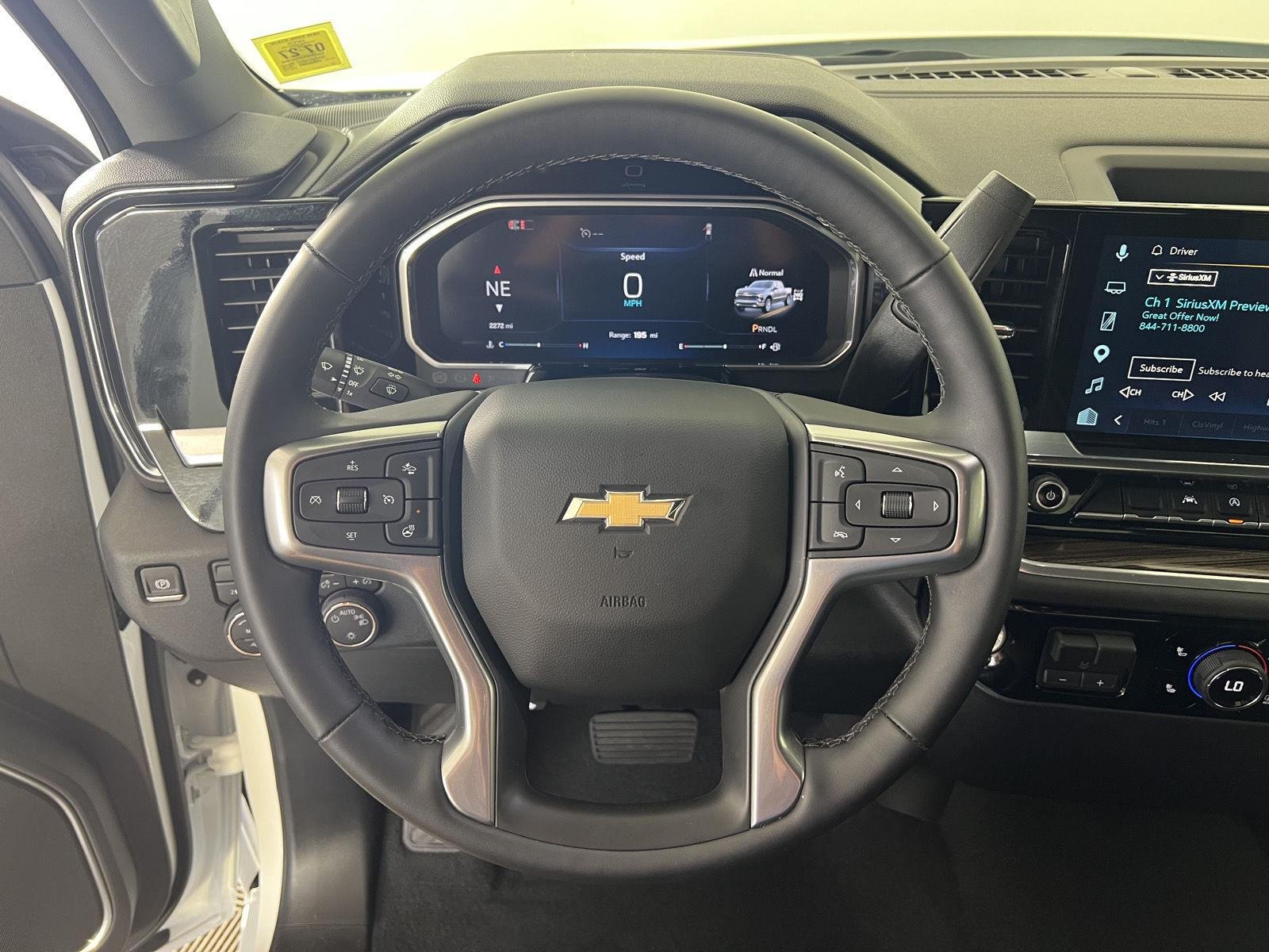 Used 2026 Summit White Chevrolet LT image 15