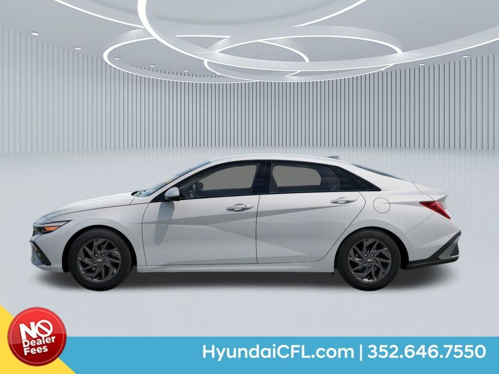 2026 Hyundai Elantra Hybrid