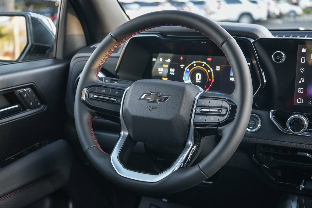 2026 Chevrolet Colorado Z71 - Photo 14