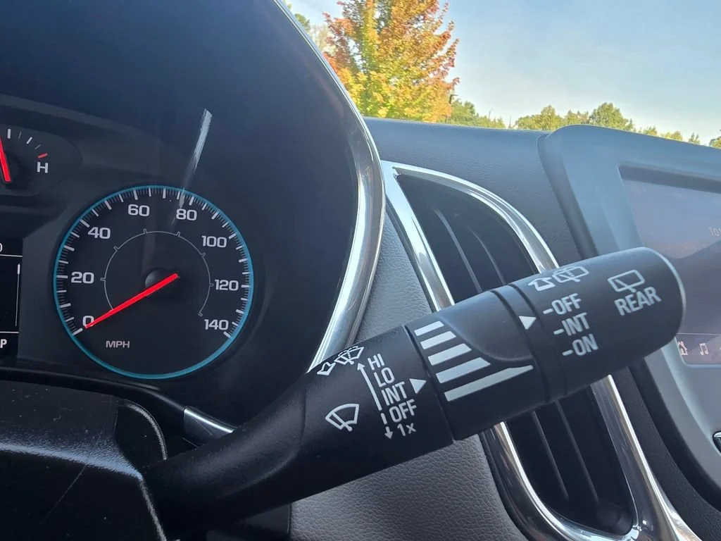 Used 2020 SILVER ICE METALLIC Chevrolet LS image 33