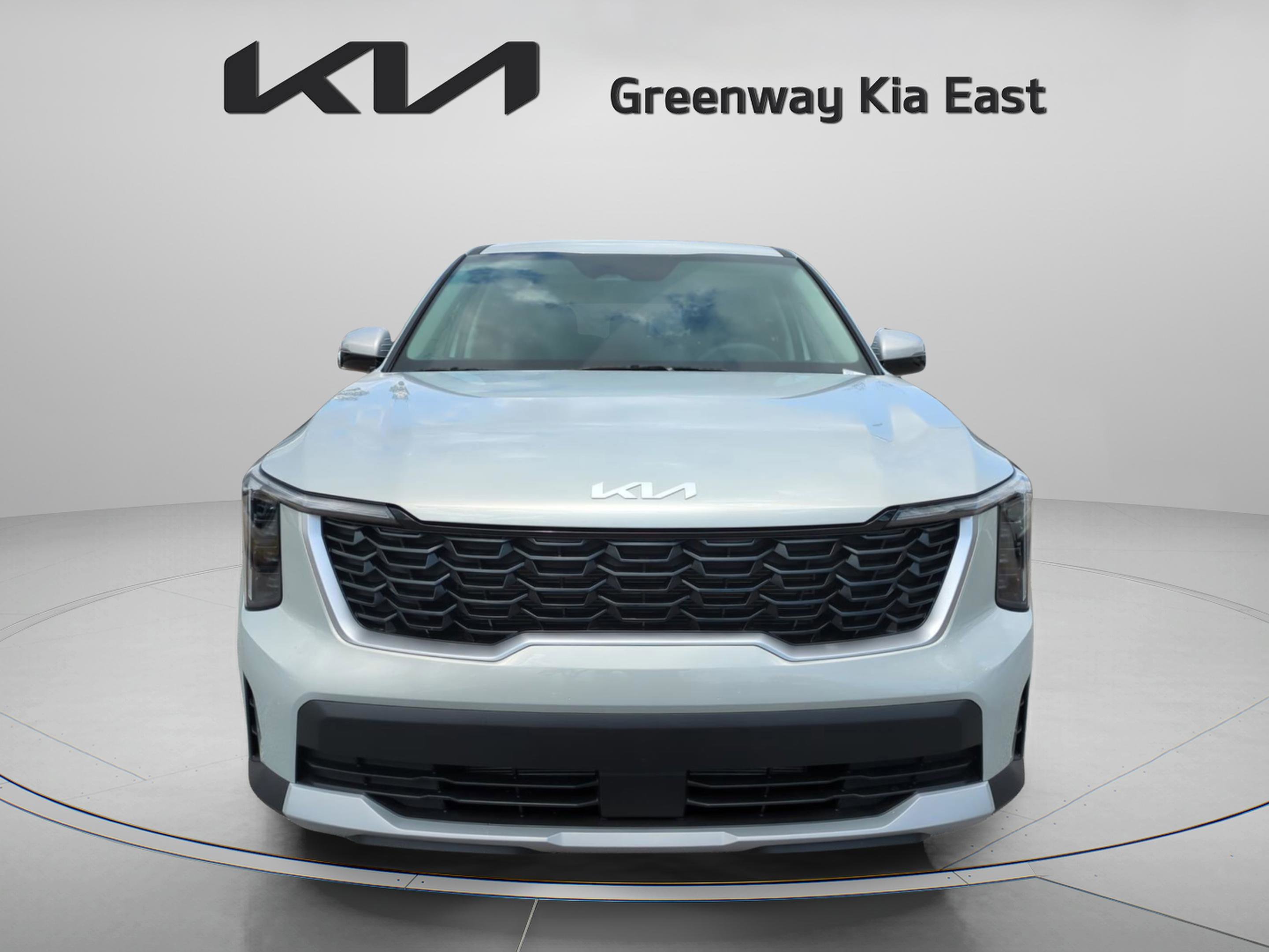 New 2026 Ivory Silver Kia LX image 11