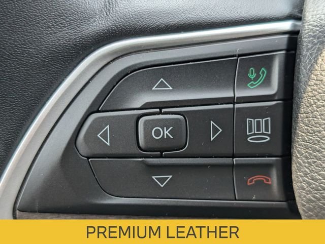 Certified Used 2022 Gray Jeep Limited image 19
