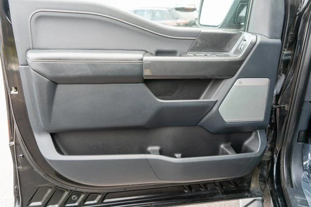 Used 2022 Black Ford XLT image 17