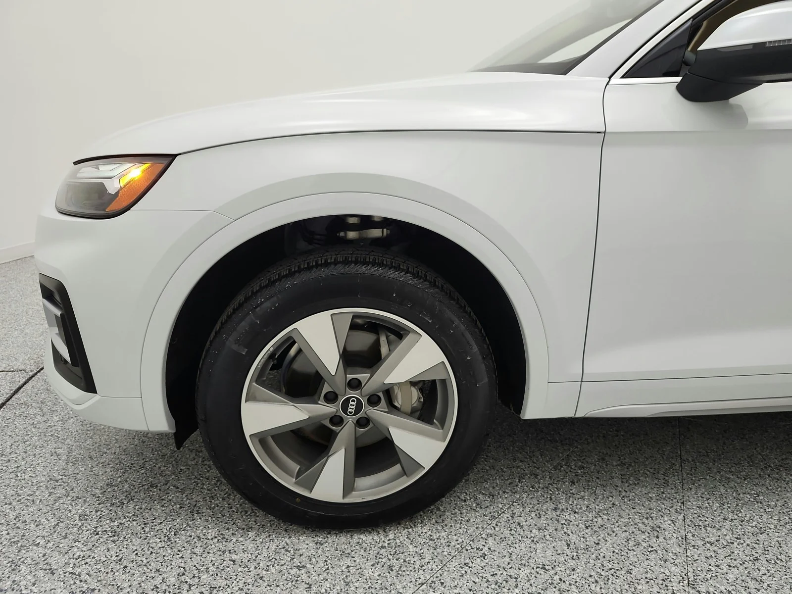 Used 2023 Glacier White Metallic Audi Premium image 17