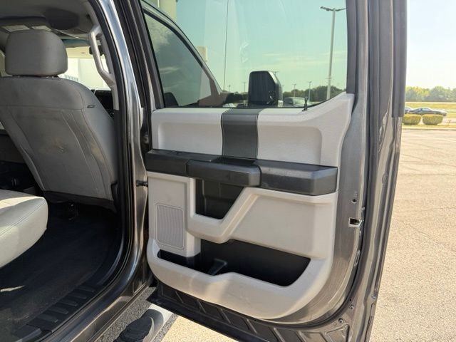 Used 2019 Magnetic Ford XL image 8