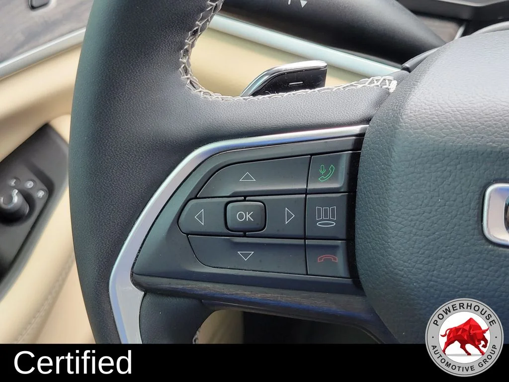 Used 2024 White Jeep Limited image 30